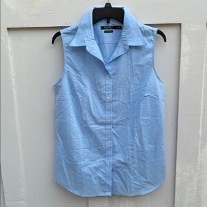 EUC Lauren Ralph Lauren Size 14 Non Iron Light Blue Sleeveless Button Top Solid
